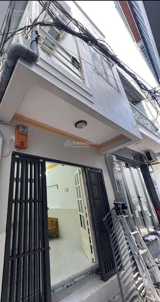 Chủ gấp bán nhà sổ riêng quận 7  kế bên phú mỹ hưng, chỉ hơn 2 tỷ