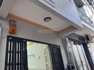 Chủ gấp bán nhà sổ riêng quận 7  kế bên phú mỹ hưng, chỉ hơn 2 tỷ