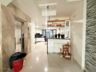 Bán nhà lầu, góc 2 mặt tiền đường số 8 khu biệt thự ven song, p.tân phong.q.7, dt 7x20m, giá 25 tỷ
