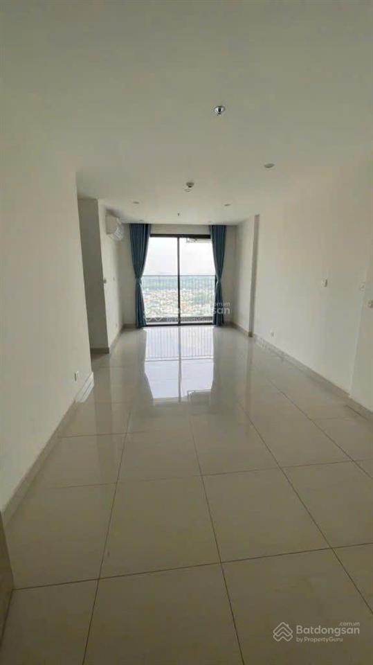 Chủ nhà gửi bán gấp căn hộ góc 3pn vinhomes grand park, giá chỉ 3,8 tỷ