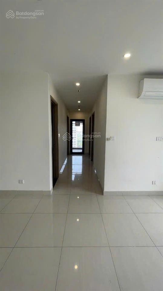 Chủ nhà gửi bán gấp căn hộ góc 3pn vinhomes grand park, giá chỉ 3,8 tỷ
