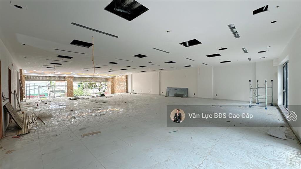Siêu vip tòa building 9 tầng 350m tại tây hồ, mặt tiền 15m 2 thoáng xây mới giá từ 250 tỷ