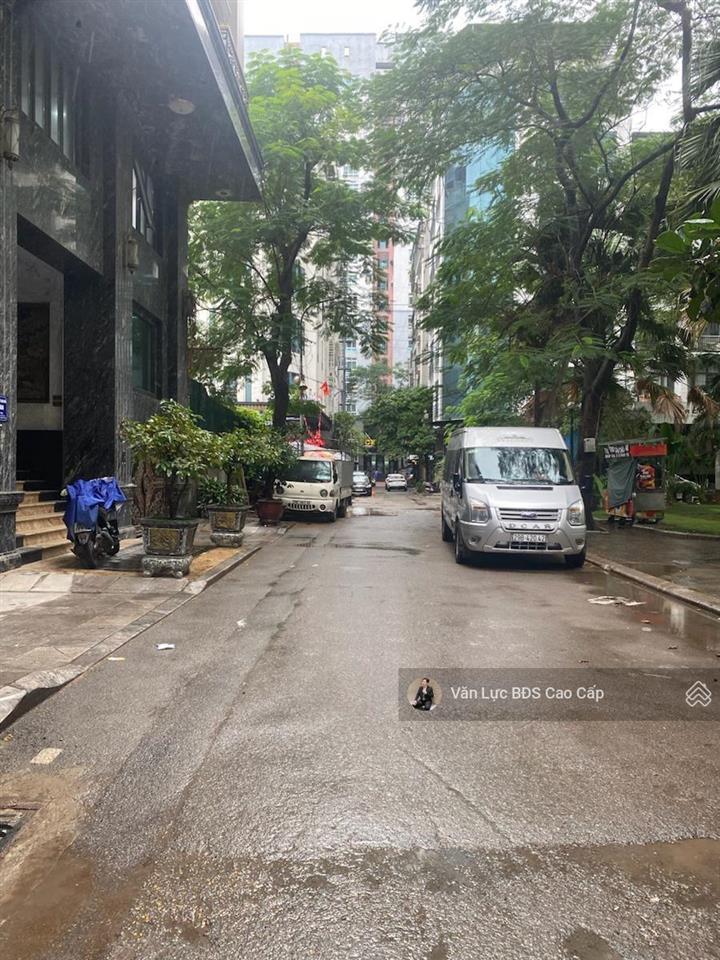 Bán đất xây building, tòa vp tại lê văn lương 210m2 mặt tiền 9.5m giá 9x tỷ