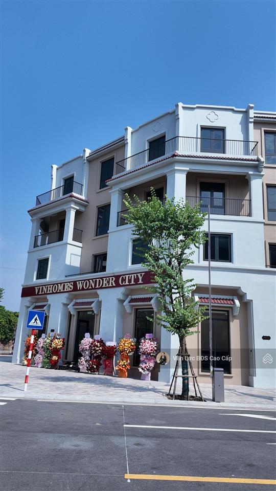 Hiếm có 1 căn trục chính kinh doanh đl ban mai 136m2 tại vin đan phượng giá hơn 19 tỷ