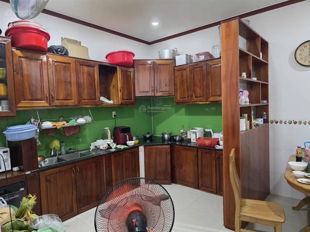 4,1tỷ nhà mặt tiền trần quang diệu, 100m2, 2pn, 2wc, pháp lý đầy đủ