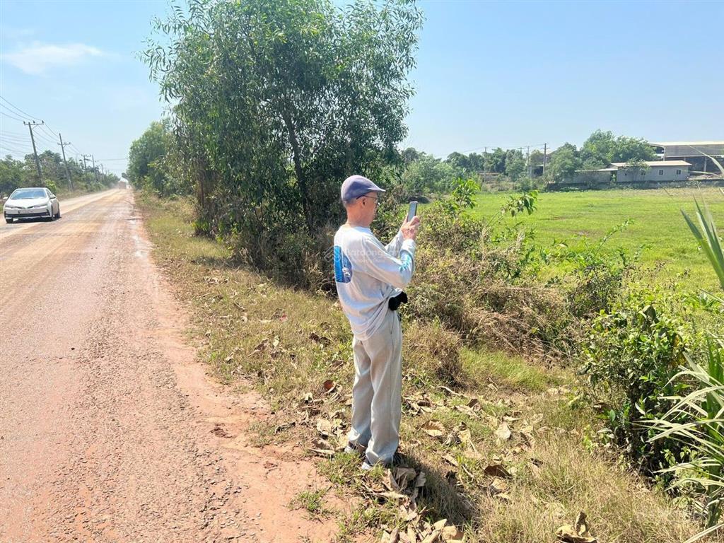 Bán đất mt quốc lộ 838, 8,2 tỷ, 10586 m2, chính chủ giá siêu hời