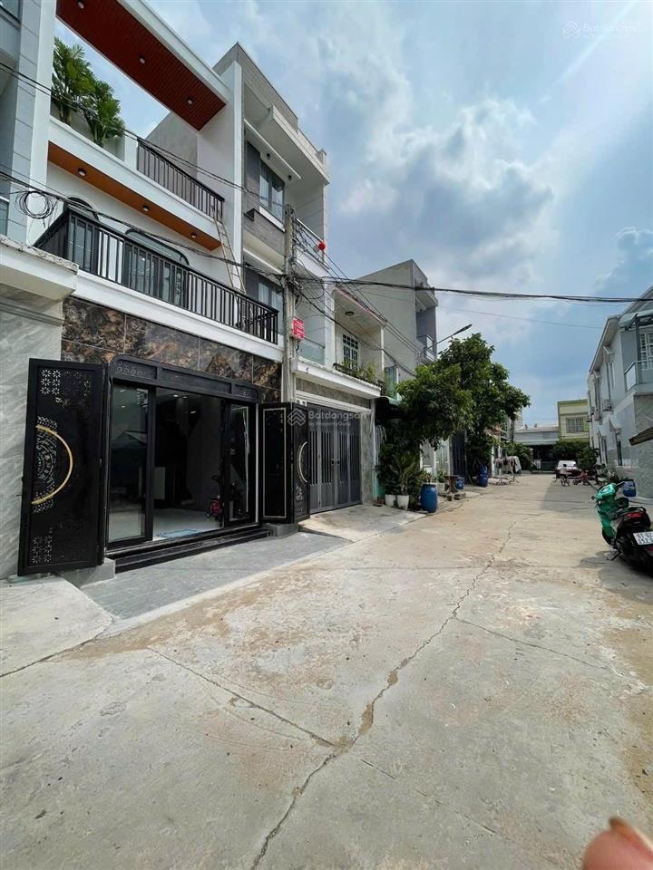 Bán nhà riêng đẹp tại đông tác, dĩ an, 5,35 tỷ, 61,7m2, nhiều tiện ích