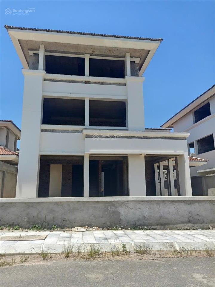Biệt thự flc hạ long giá chỉ hơn 30tr/m2 giá tham khảo tốt trong khu vực