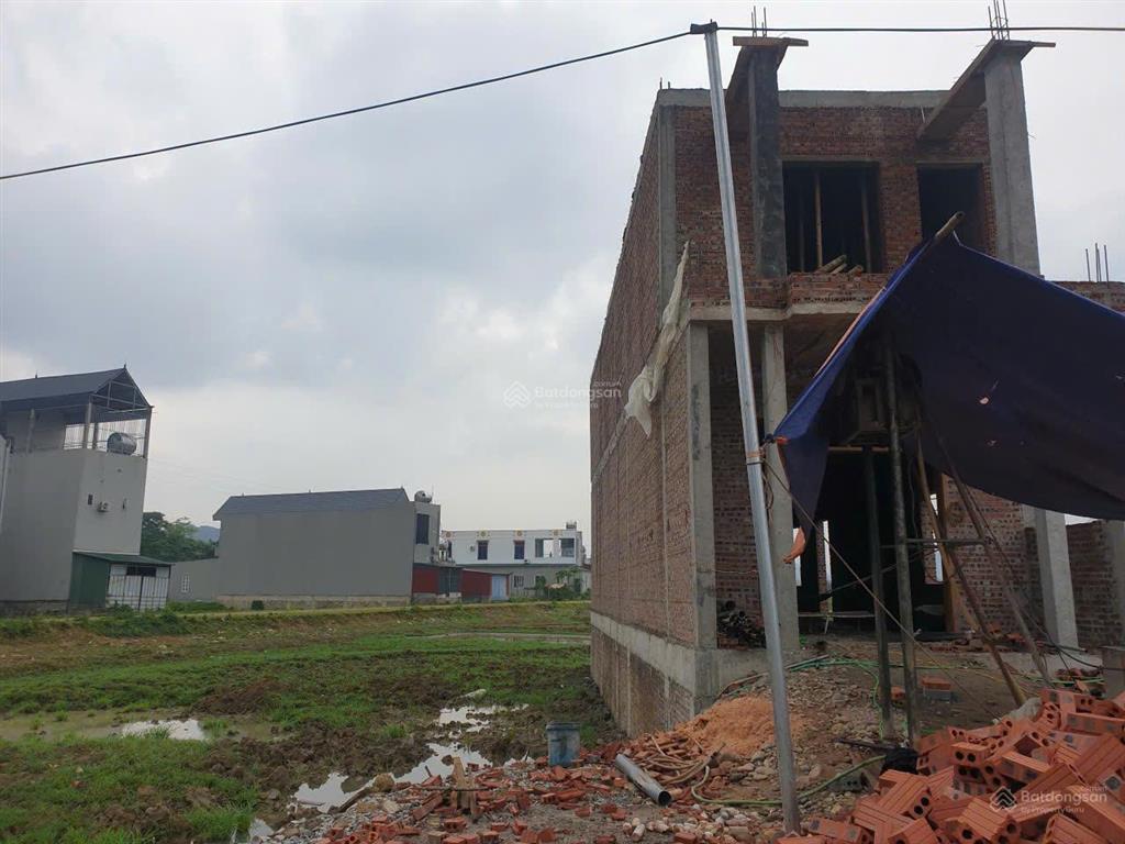 Bán đất tại thôn chợ, cẩm bình, cẩm thủy, giá bán 17,3 triệu / m2, 361.3 m2, pháp lý đầy đủ