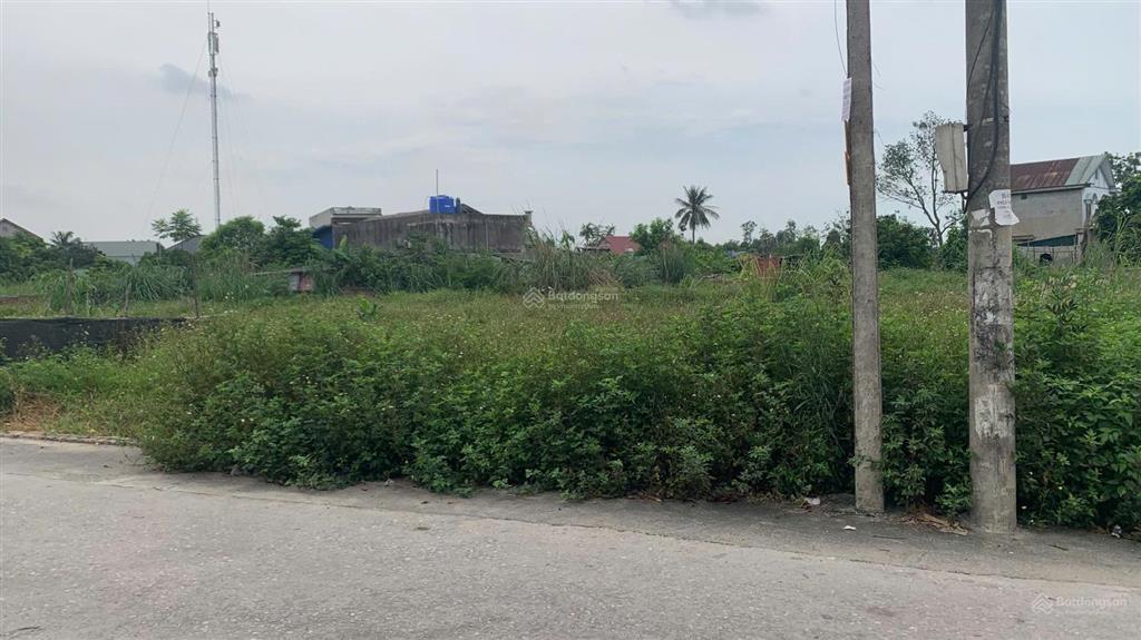 Bán đất đẹp xuất sắc tại khu nhà văn hóa vĩnh tân, mạo khê, quảng ninh, giá chủ 6,4 tỷ, sổ đỏ sẵn
