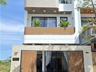 Nhà đẹp đón tếtkđt mỹ gia nha trang