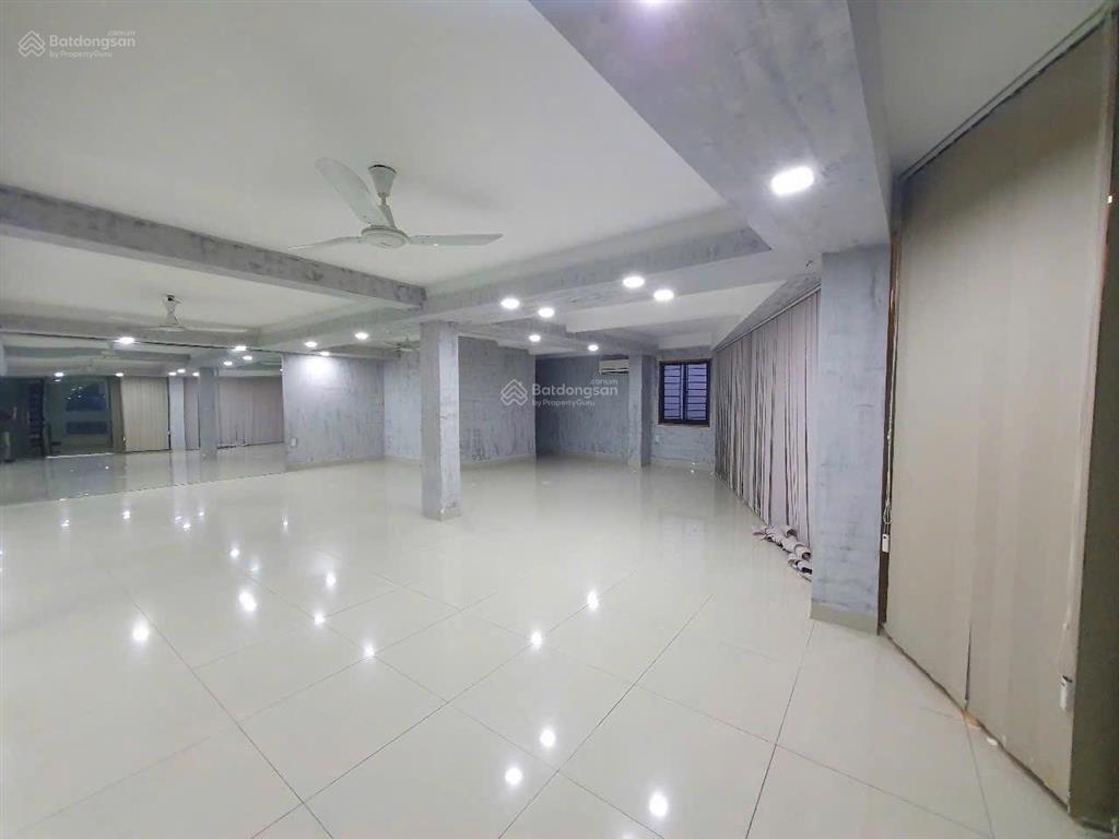 Bán nhà 4 tầng mặt tiền âu cơ ngang 9m sổ hoàn công, thích hợp kinh doanh