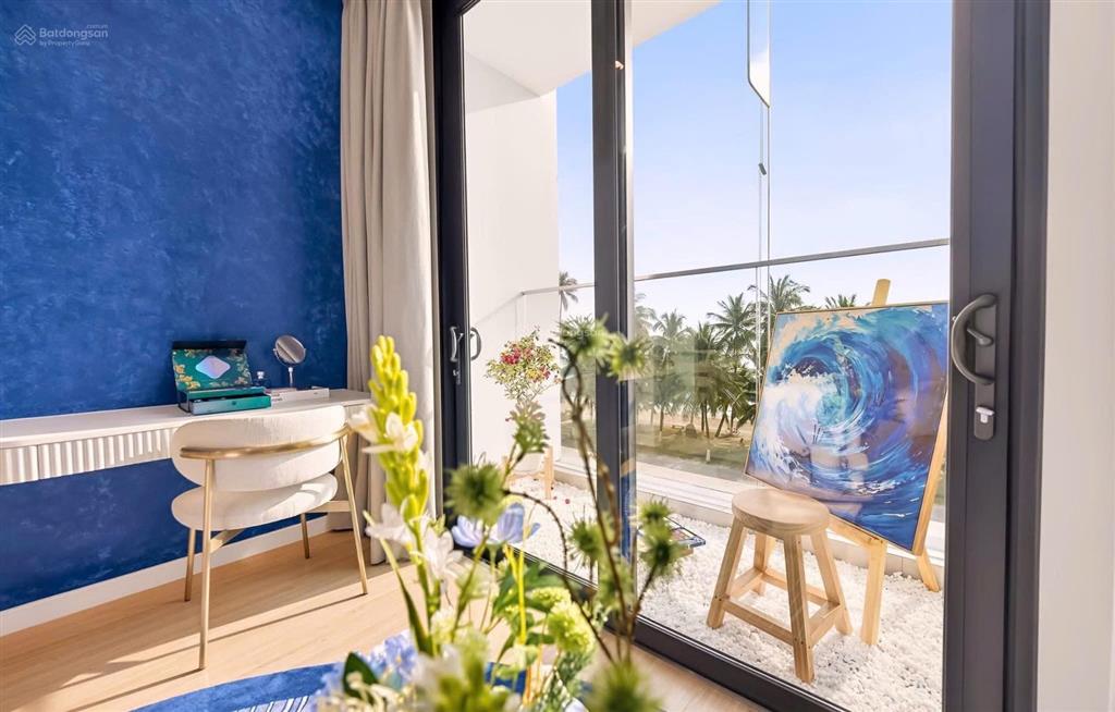 Bán căn studio onsen 2 view trực diện pháo hoa và view sông.