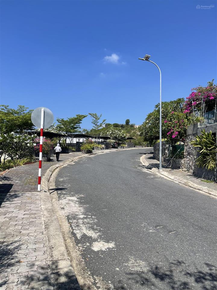 Căn hộ biển anh nguyễn horizon full nội thất sổ hồng lâu dài, có dòng tiền thuê tốt