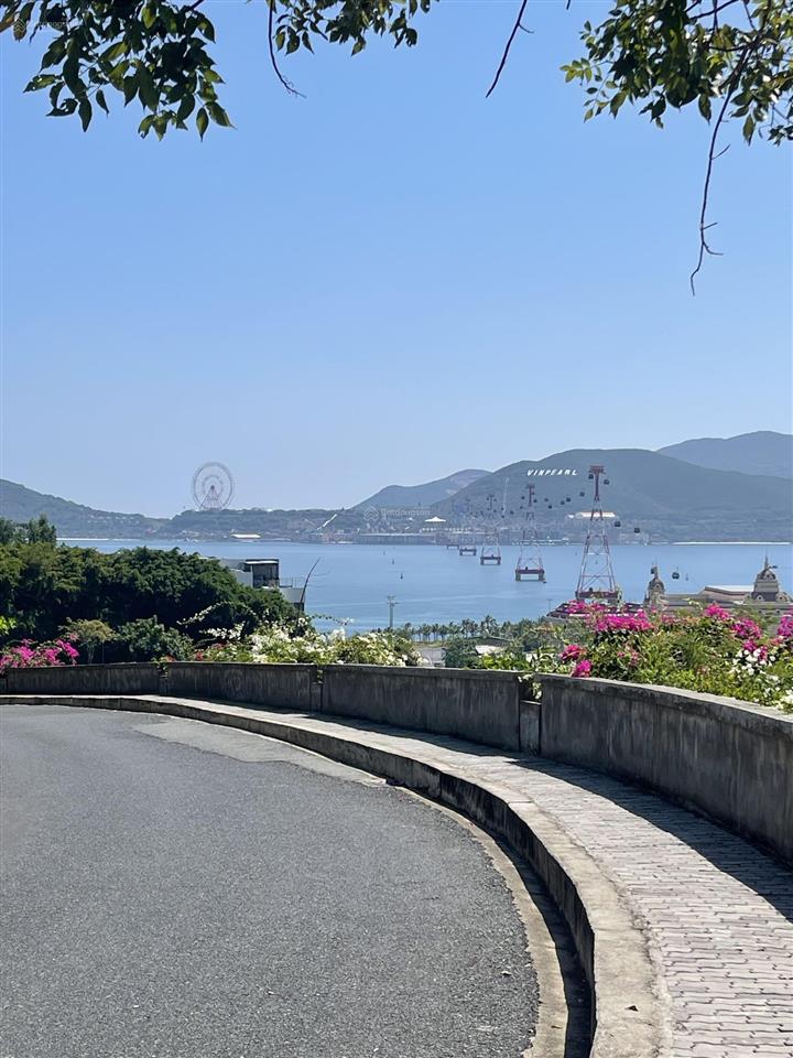 Căn hộ biển anh nguyễn horizon full nội thất sổ hồng lâu dài, có dòng tiền thuê tốt