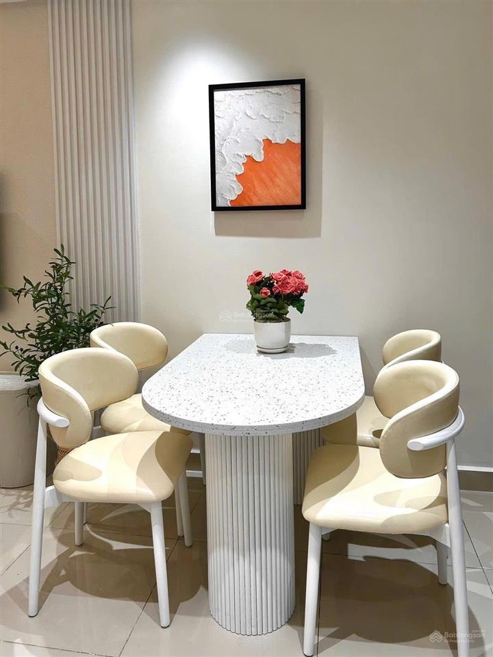 Bán căn ct4  vcn phước hải 1pn 1wc full nội thất view sông tầng cao