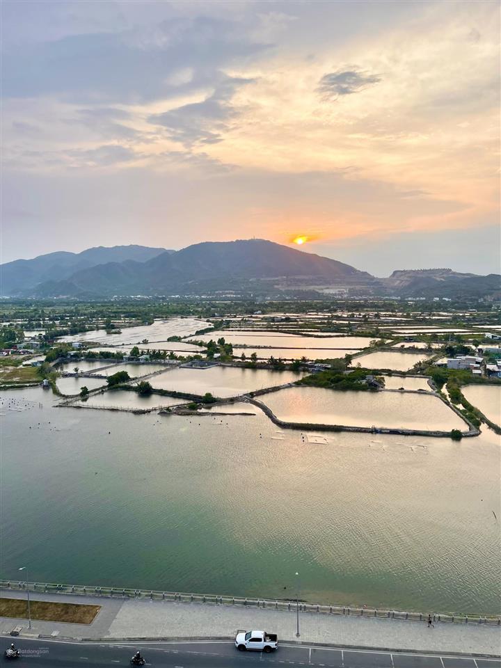 Bán căn 1 phòng ngủ full nội thất ct1riverside view sông, giá tốt