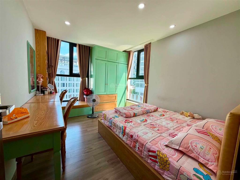 Bán căn hộ 3pn 2wc hud building full nội thất view biển.
