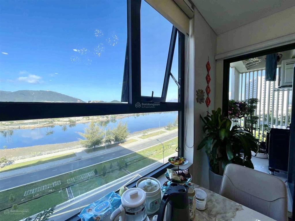 Bán căn góc 2pn 2wc ct1 riverside luxury view sông full nội thất, đối diện sun group.