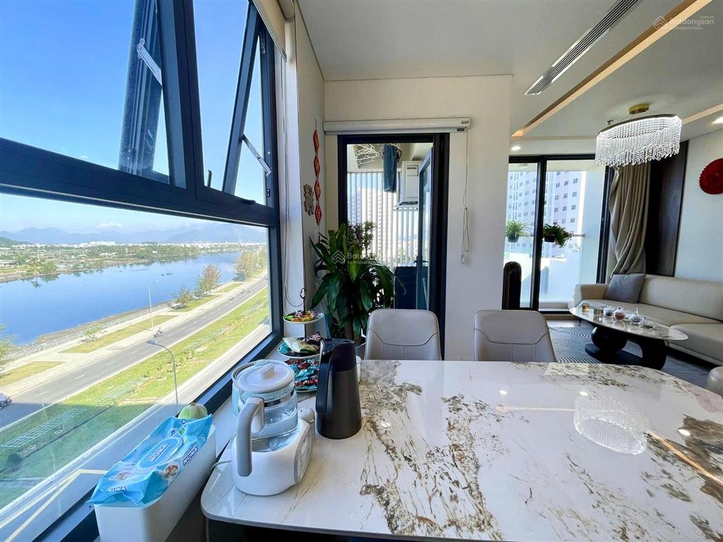 Bán căn góc 2pn 2wc ct1 riverside luxury view sông full nội thất, đối diện sun group.