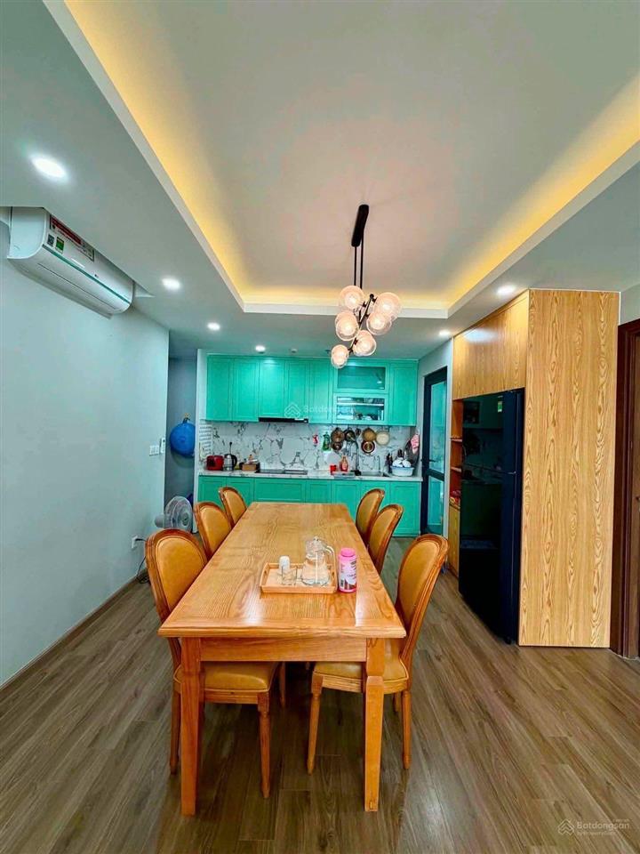 Cho thuê căn hộ hud building 3pn 2wc full nội thất. gần biển siêu thị nhà hàng