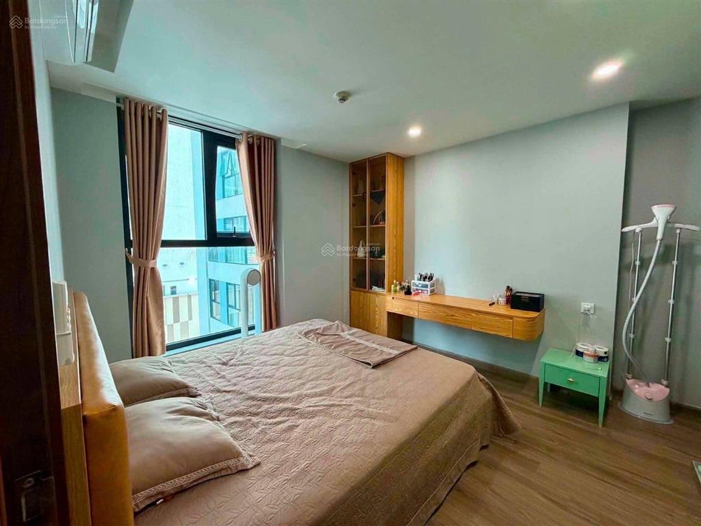 Cho thuê căn hộ hud building 3pn 2wc full nội thất. gần biển siêu thị nhà hàng