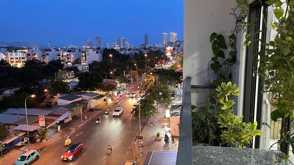 Bán căn góc 3pn 2wc ct2  phước hải đầy đủ nội thất, view tố hữu.