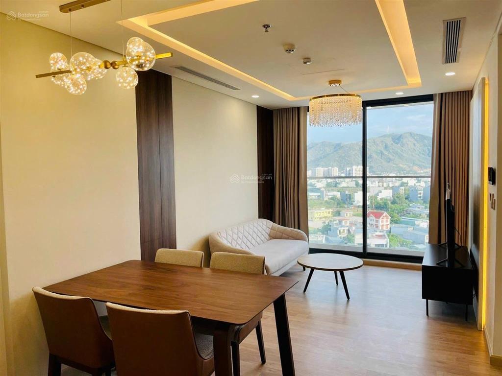 Bán căn hộ ct1vcn riverside 2pn 2wc view sông tầng cao, nội thất mới chưa ở.