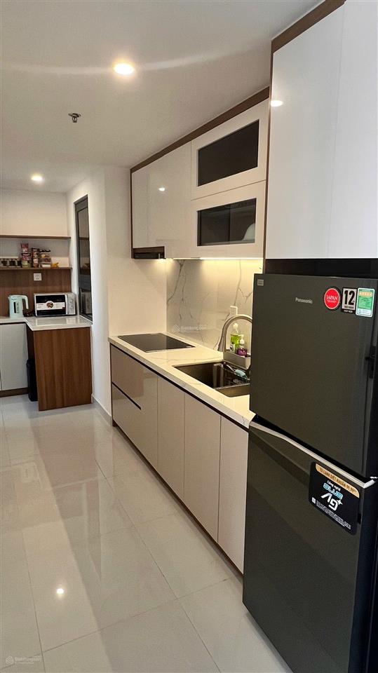 Cho thuê căn hộ dquà 2pn 2wc gần biển trường học view biển.