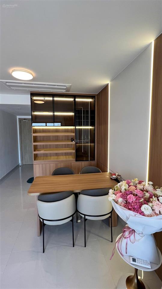 Cho thuê căn hộ dquà 2pn 2wc gần biển trường học view biển.