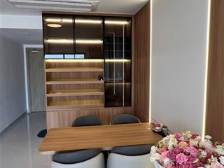 Cho thuê căn hộ dqua 2pn 2wc gần biển trường học view biển.