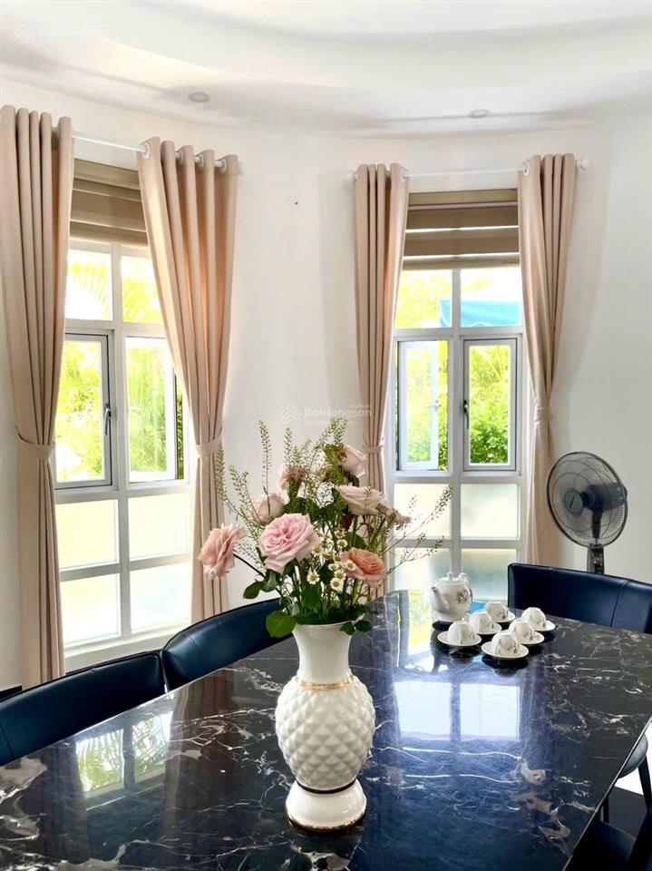 Cho thuê nhà căn góc nguyên căn 5pn 4wc villa kđt an viên ngay sát biển