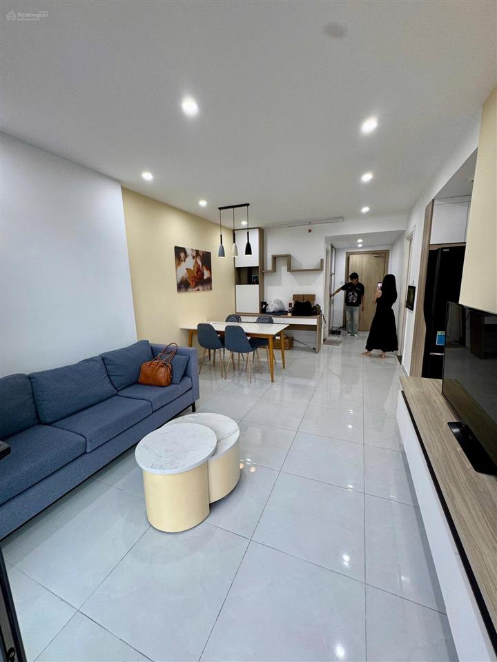 Bán căn hộ d qua 29 phan chu trinh 2pn2wc view xéo biển view chợ đầm.