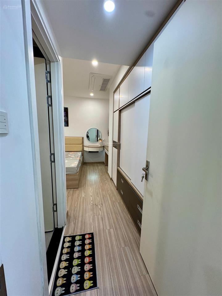 Bán căn hộ d qua 29 phan chu trinh 2pn2wc view xéo biển view chợ đầm.