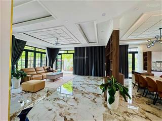 Cho thuê căn góc biệt thự gói 3  mỹ gia yên tĩnh, 6 phòng ngủ full nội thất sang đẹp.