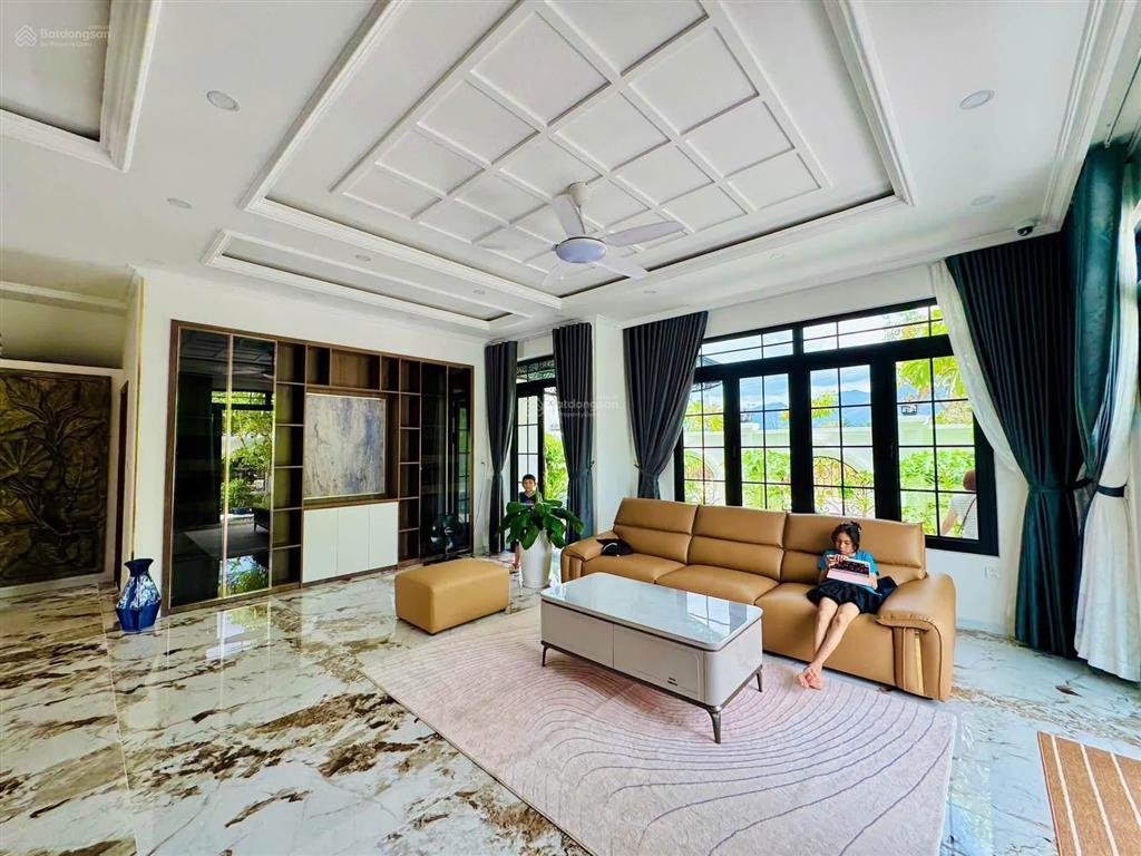 Cho thuê căn góc biệt thự gói 3  mỹ gia yên tĩnh, 6 phòng ngủ full nội thất sang đẹp.