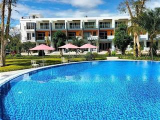 Bán nhà chuẩn luxury gói 8mỹ gia capella view đối diện hồ bơi.