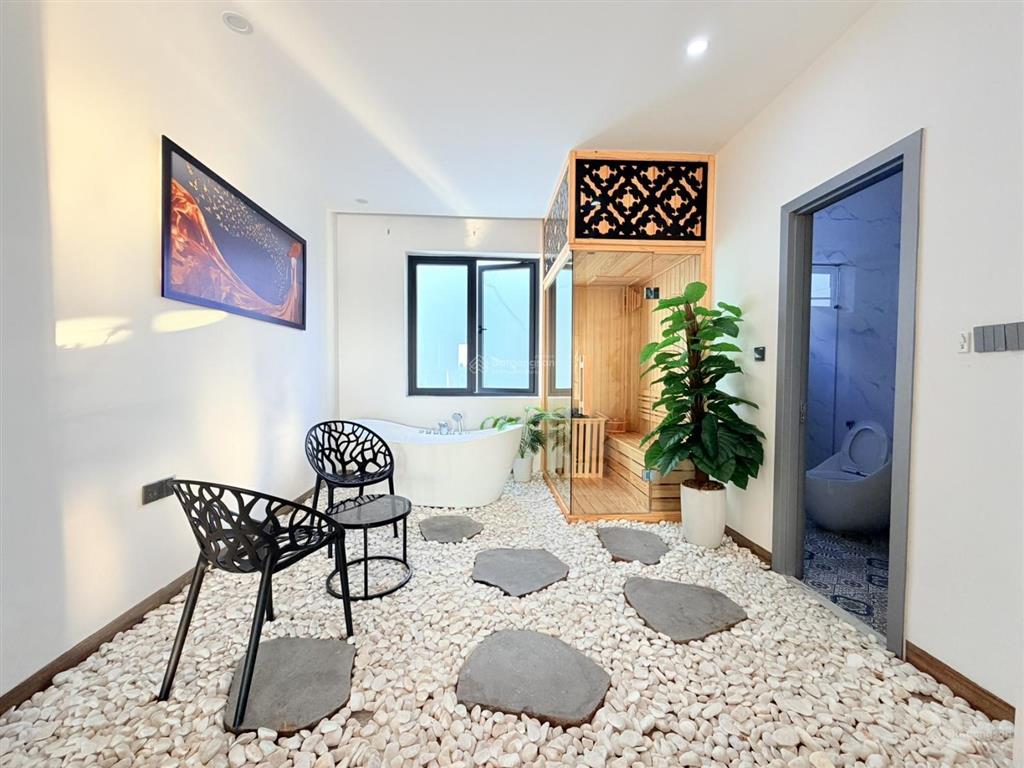 Bán nhà chuẩn luxury gói 8mỹ gia capella view đối diện hồ bơi.