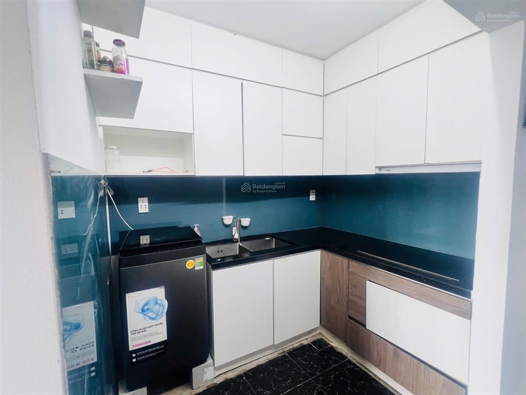 Mình cần share phòng trong căn hộ chung cư đối diện đh ngoại thương giá 3,5tr