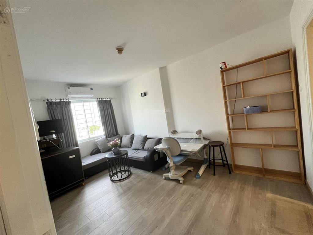 Chính chủ cần bán căn hộ chung cư 3pn, 2vs. lô góc, diện tích 96m2, giá 5.6 tỉ, view quận 1