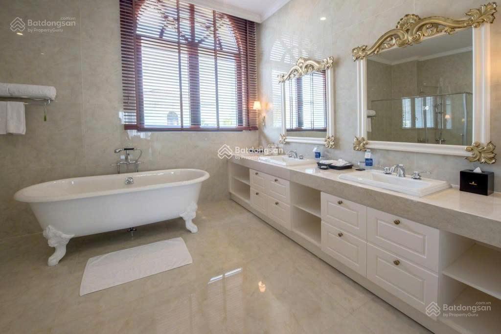 Bán căn biệt thự vinpearl bãi dài giá 6,5 tỷ bao phí sang tên