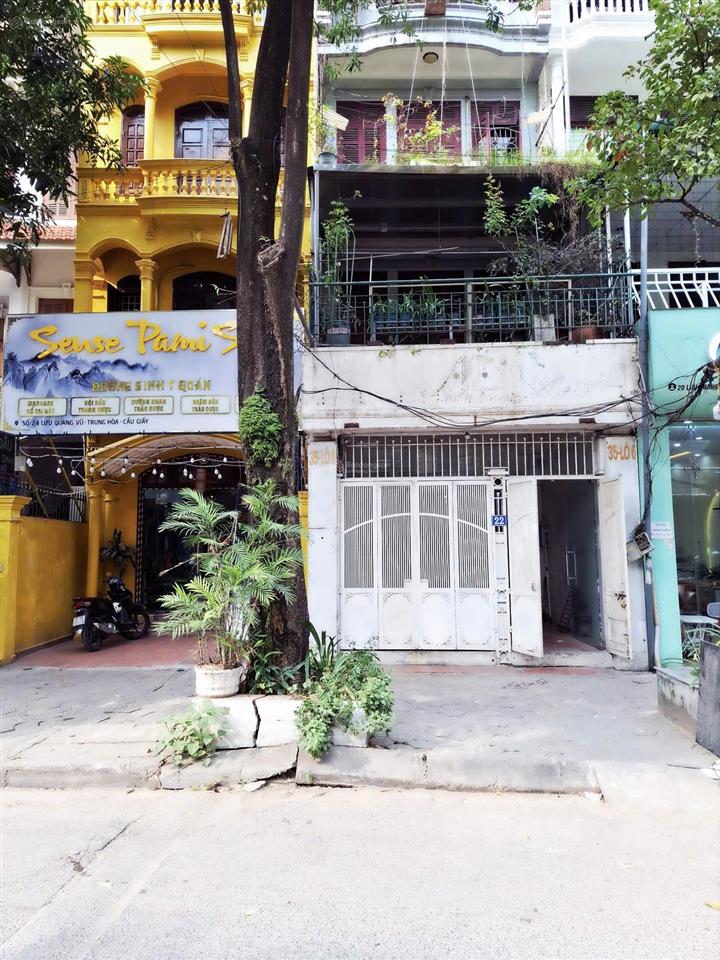 Cho thuê mặt bằng tầng 1 làm văn phòng, cửa hàng