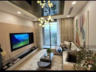 Bán gấp ch 2n/2wc, dt 80m2, tầng trung, view đẹp, sổ hồng, giá 8.5 tỷ tại mandarin 2 tân mai, hn