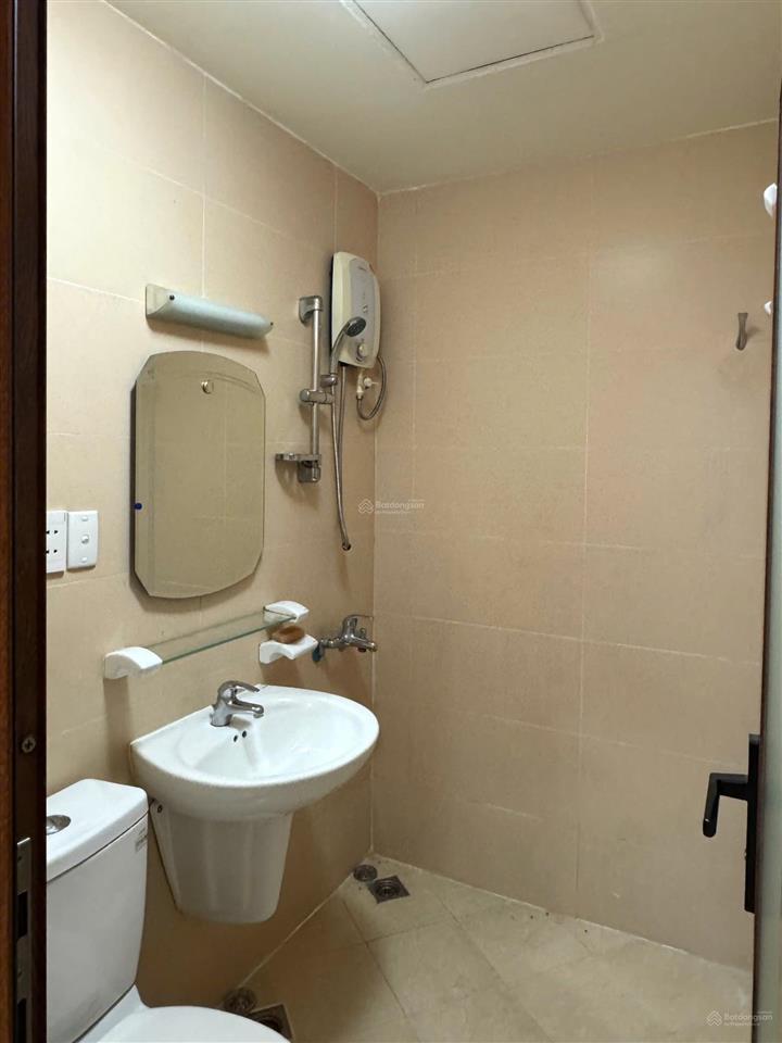 Căn 65m2 hoàng kim 8tr/tháng nội thất, ban công thoáng mát, an ninh