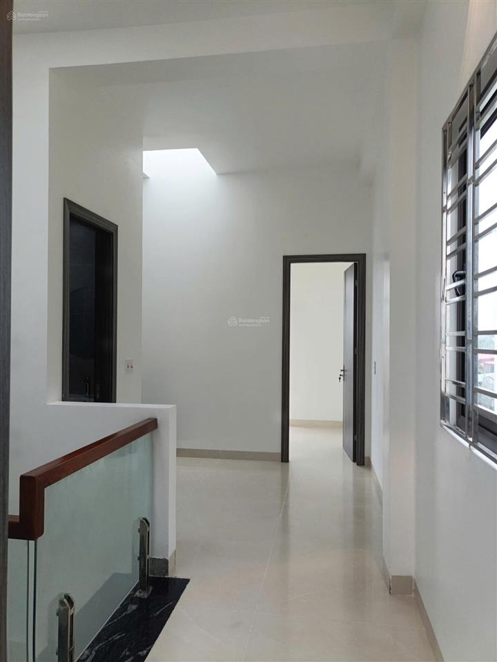 Cần bán nhà 3 tầng mới, cạnh chợ trà khê  giá tốt, hoa hồng cao