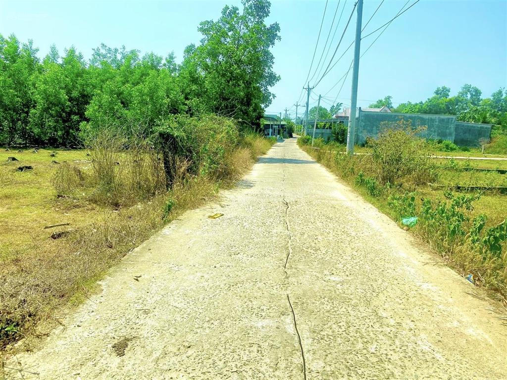 400m2 full thổ cư  giá chỉ 1,5 tỷ  gần biển la gi