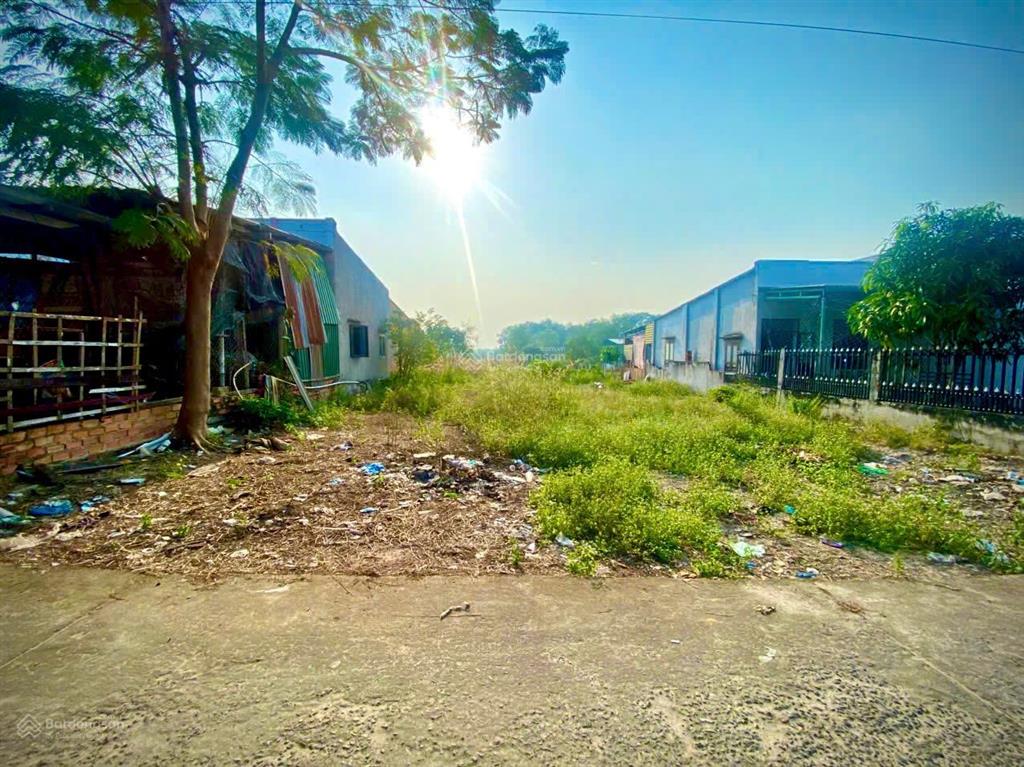 Bán đất 12,5x25m 306m² có sẵn 247,6m² thổ cư giá chỉ 1,2 tỷ gần biển lagi