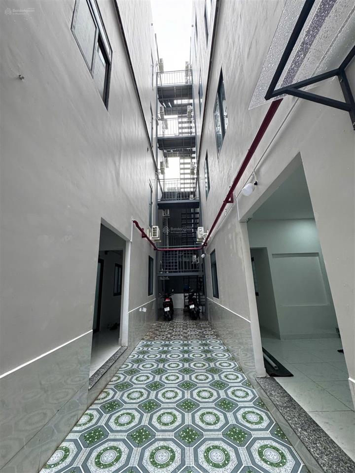 Toà chdv tại số 22, phước long b, quận 9, tp.hcm