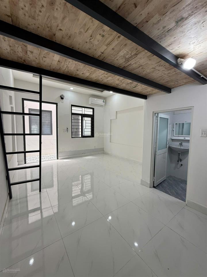 Toà chdv tại số 22, phước long b, quận 9, tp.hcm
