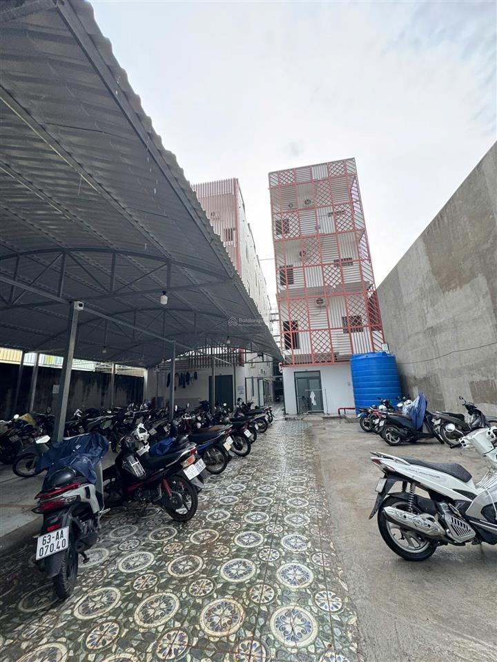 Toà chdv tại số 22, phước long b, quận 9, tp.hcm
